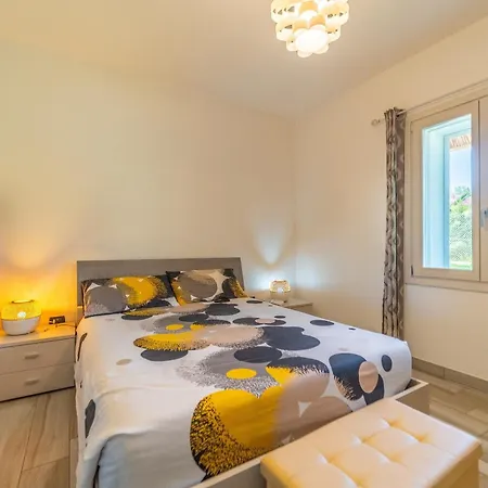 Tonia 3 Apartament Cugnana