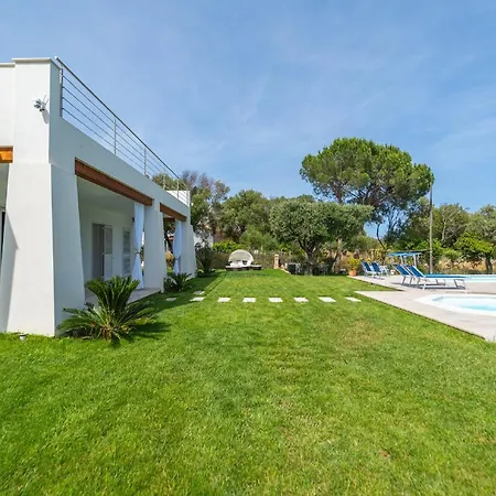 Apartament Tonia 3 *